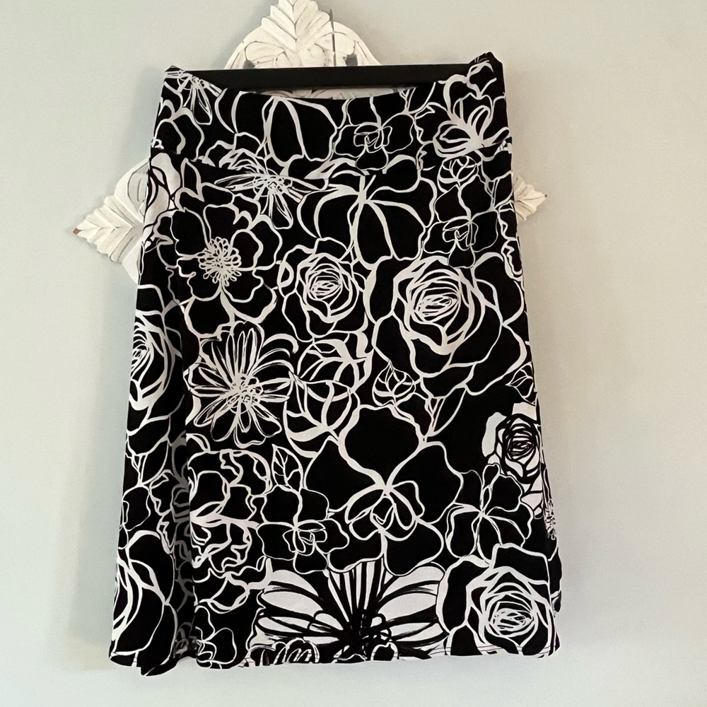 Chico's Black and White Floral Skirt - Picture 2 of 5